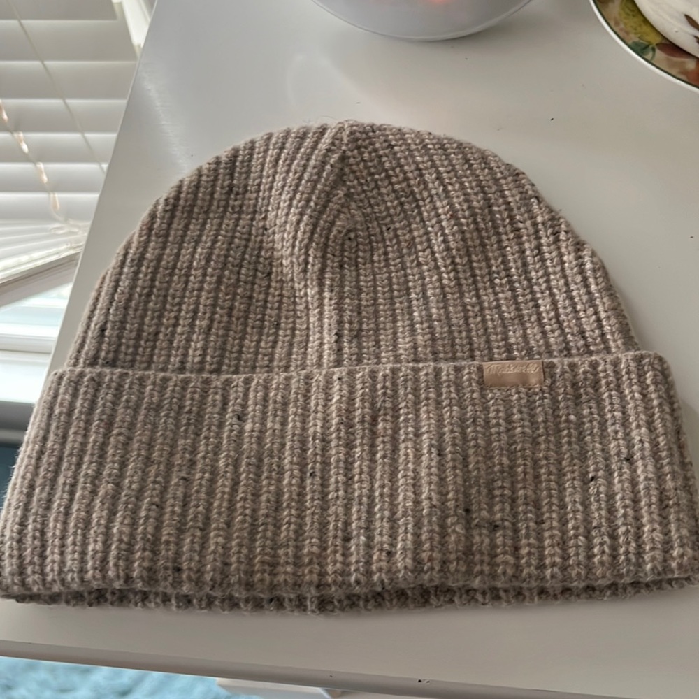 NWT Madewell - Chubky Merino Cuffed Beanie ⚜️